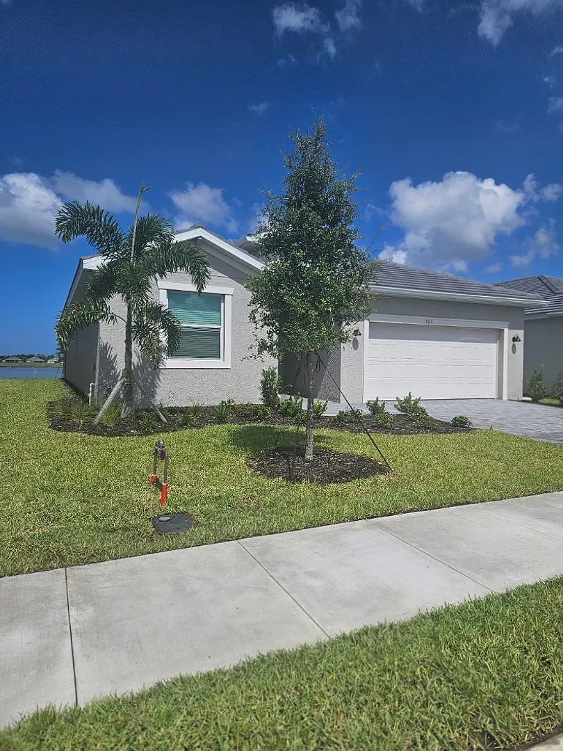 Coco Bay 3 bedroom home — Photo 2