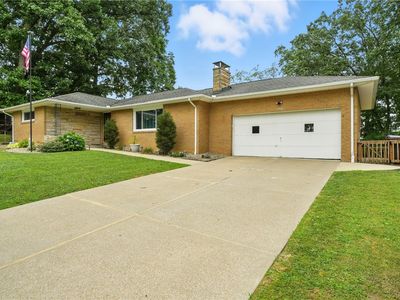 1718 N Judy Lynn Dr, Farrell, PA, 16121