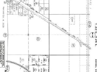 4 Bradley St, California City, CA 93505