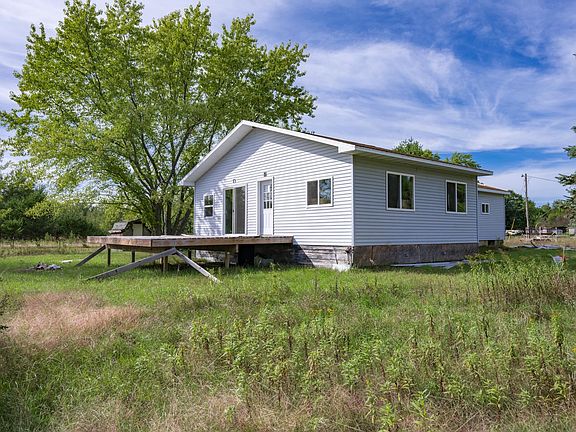 4th image of N13413 12th Ave