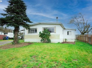 2039 Inland Way, Springfield, OR 97477