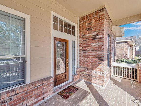 4th image of 25106 Derbybrook Ct