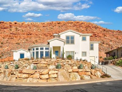 2304 N Cascade Canyon Dr, Saint George, UT, 84770