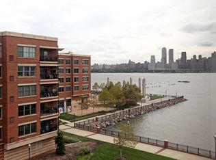 24 Ave At Port Imperial APT 404, West New York, NJ 07093