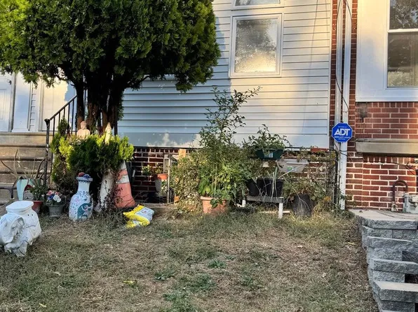 207 Jackson Ave, Collingdale, PA 19023
