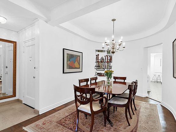 4th image of 875 5th Ave #15E