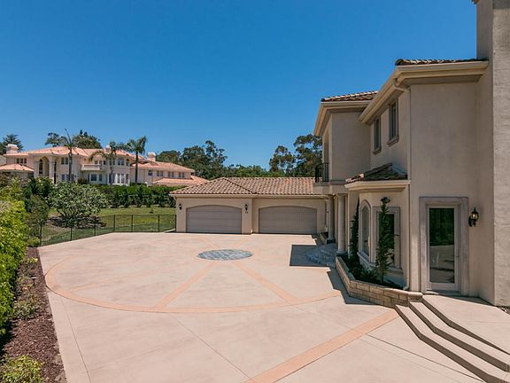 72 La Patera Dr-MLS_Size-060-50-Driveway