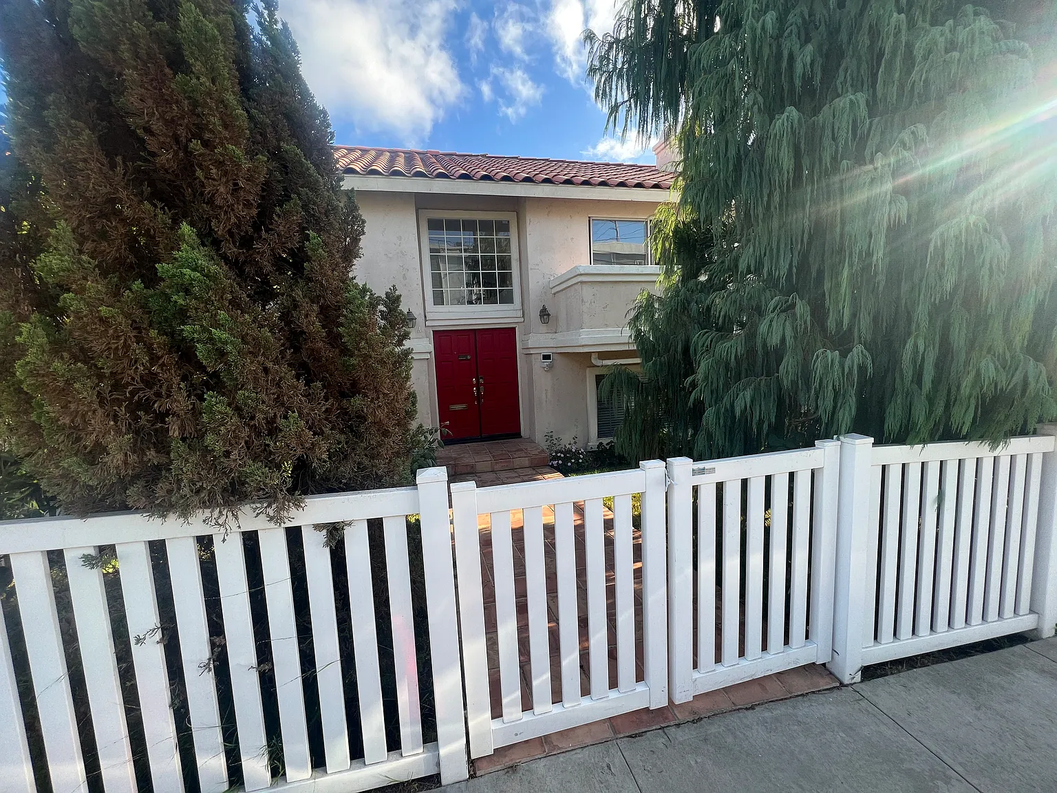 Carnegie Ln, Redondo Beach — Photo 1