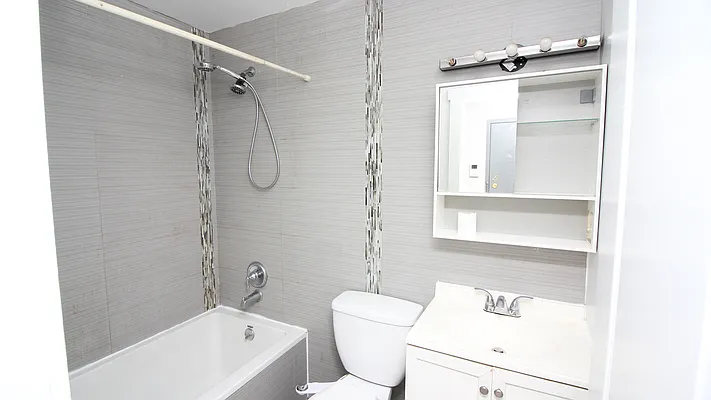 Rented by Nooklyn NYC LLC | media 24