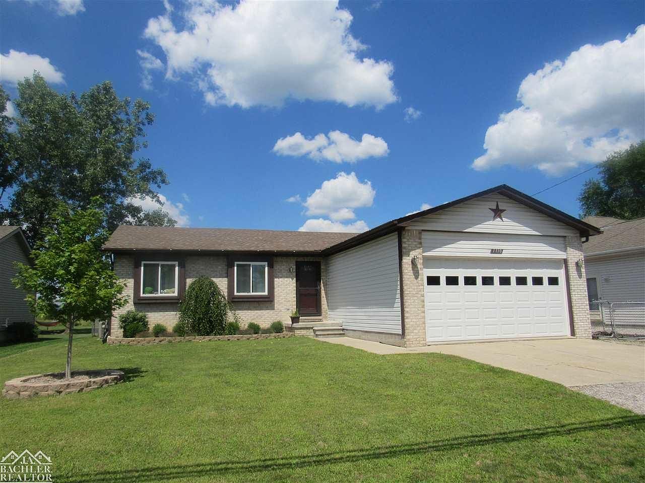 1110 West Blvd, Marine City, MI 48039 Zillow