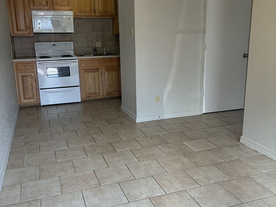 1st image of 2323 S 57th St #Ew12