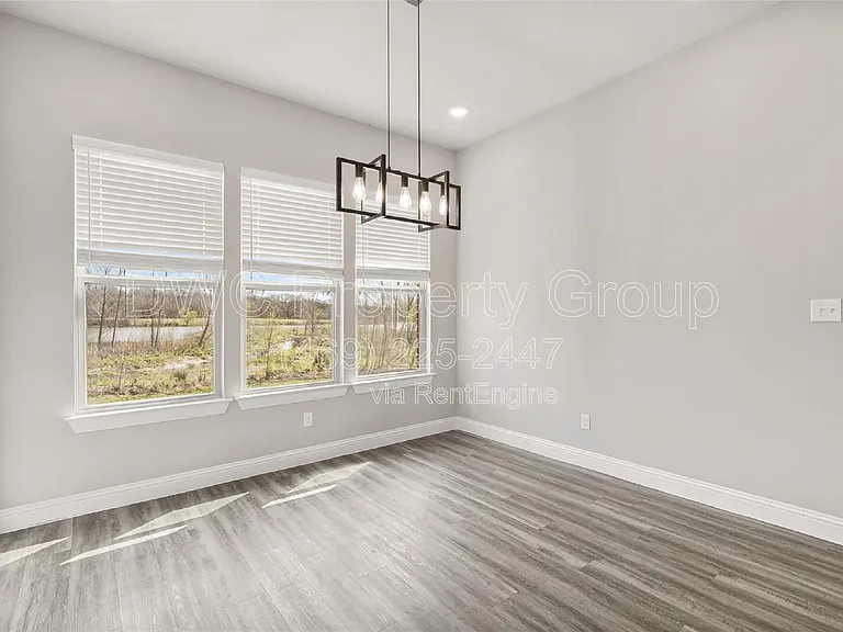 5401 Arroyo Trl — Photo 22
