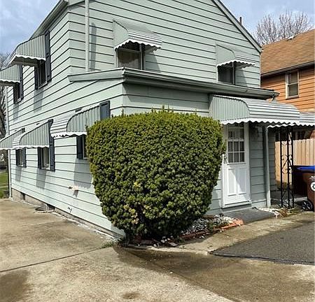 3rd image of 431 Spencer Ave
