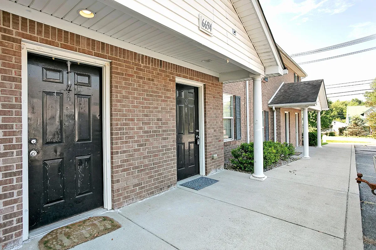 Property Photo - 6694 S Wilson Rd #7