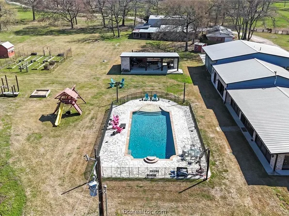 19225 Forest Service Rd #219, Richards, TX 77873