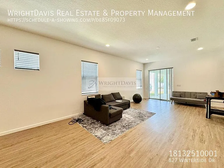 827 Winterside Dr — Photo 12