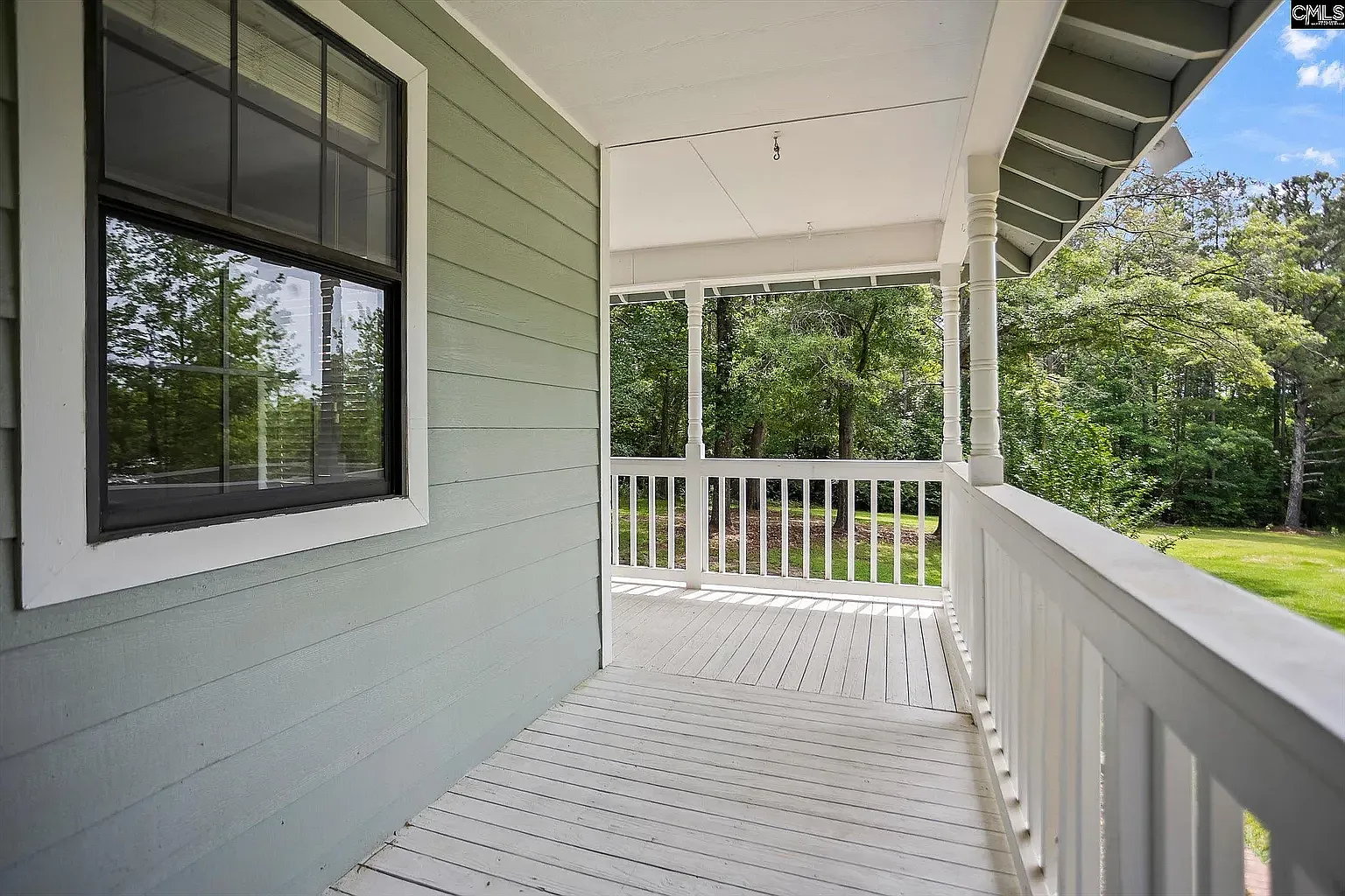 3 bed, 1678 sqft, $2,100 — Photo 4