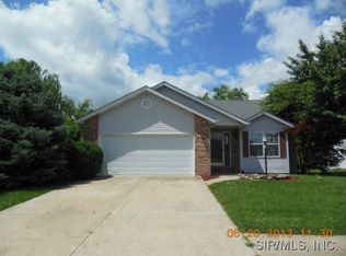 27 Jennifer Dr, Glen Carbon, IL 62034