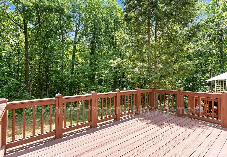 8073 Morning Meadow Ct — Photo 33