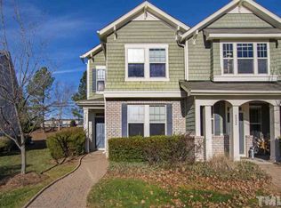 124 Point Comfort Ln, Cary, NC 27519