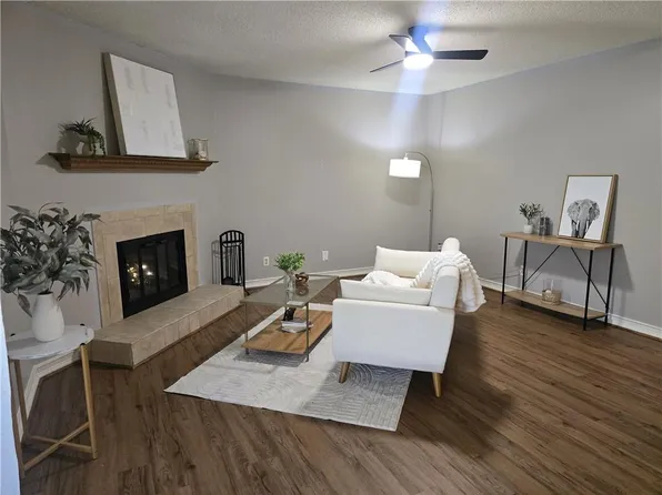 2196 Palmyra Dr SE, Marietta, GA 30067