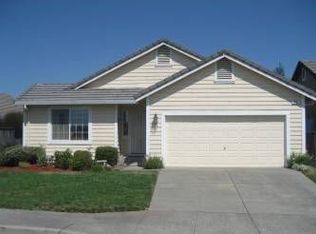 319 Sugar Maple Ln, Windsor, CA 95492