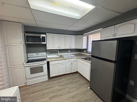 2nd image of 2408 Wilkens Ave