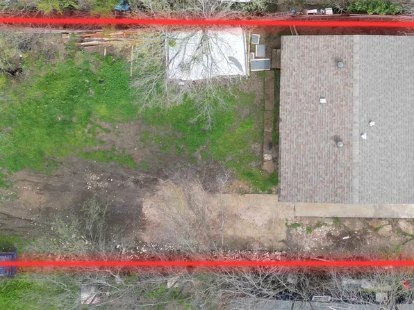 407 S Bond Ave, Dallas, TX 75211