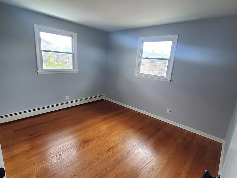 155 N Midler Ave #2F — Photo 5