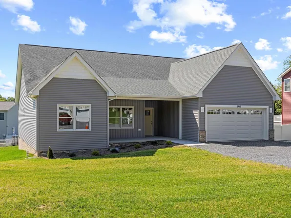 1960 Saw Mill Ct E, McGaheysville, VA 22840