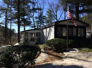 22 4th Ave, Westfield, MA 01085