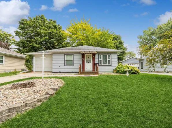 1612 Clark Ave, Ames, IA 50010