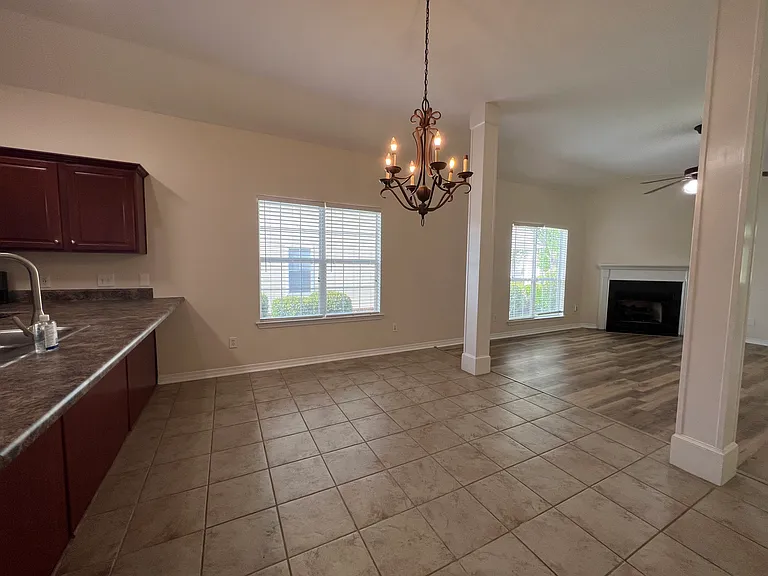 29920 Saint Simon St — Photo 12