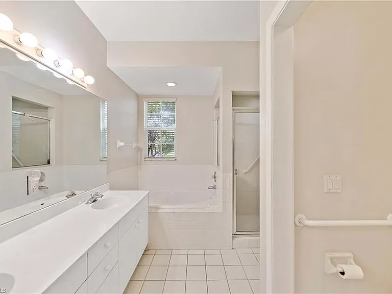 7822 Gardner Dr #6-101 — Photo 13
