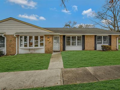 287 Berwick Court #B, Ridge, NY, 11961