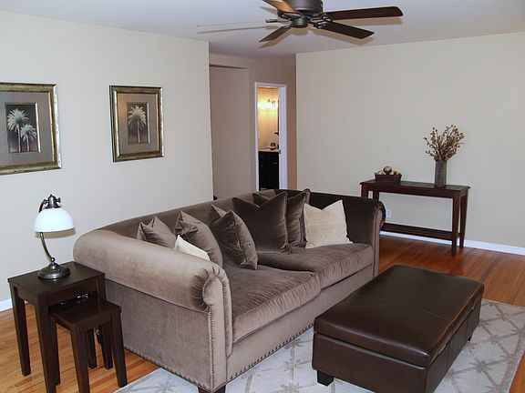 2nd image of 3045 Westfield Ave