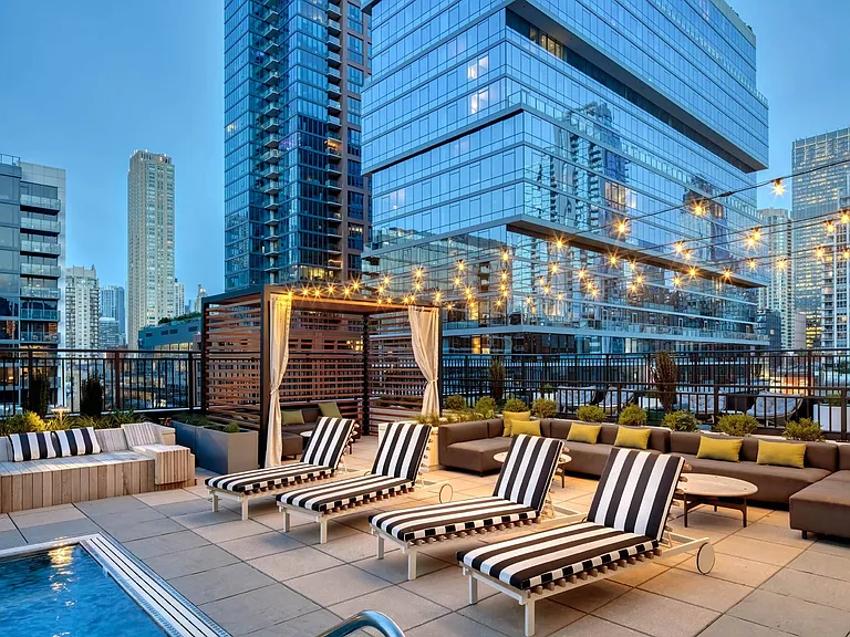 Flair Tower Apartments — Photo 14