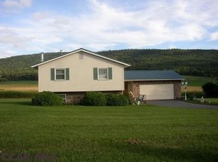1302 E College Ave, Bellefonte, PA 16823