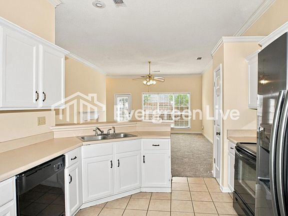 5th image of 5009 Flanders Ave