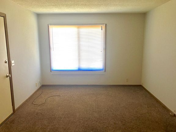 2nd image of 230 Broadview St APT D