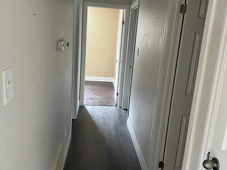 15 Steven St #MAIN — Photo 5