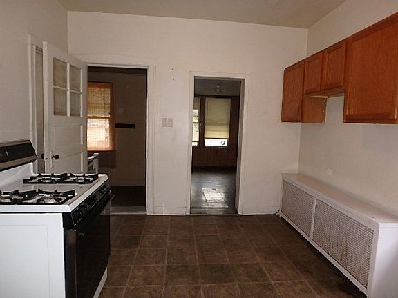 5th image of 1432 Kenilworth Ave
