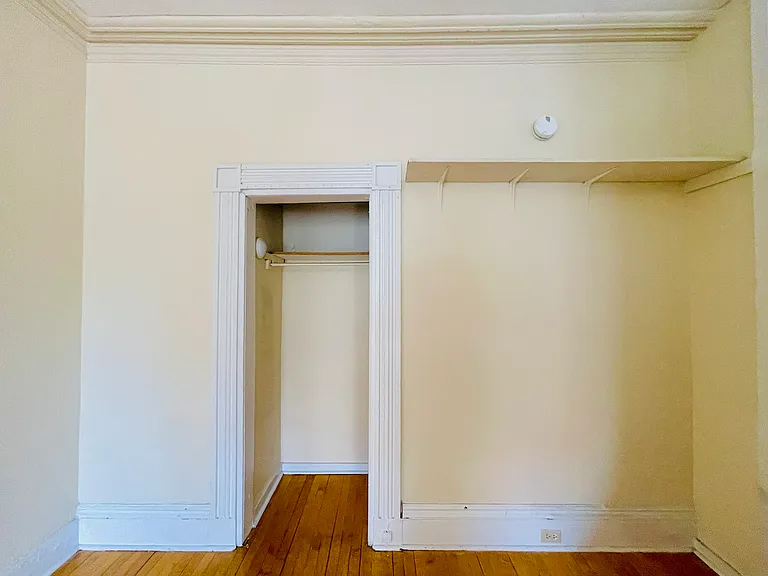 111 College St #1C — Photo 23