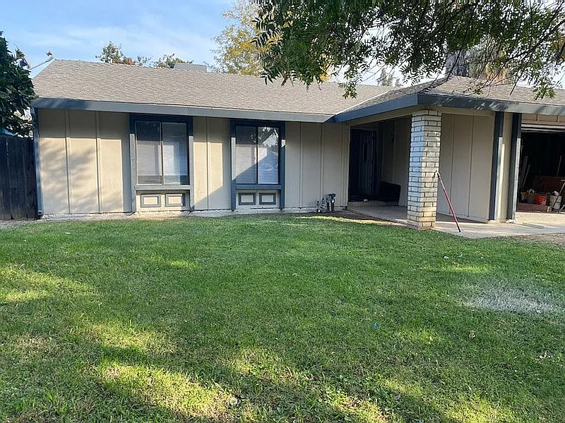 2966 Marie Ln photo 1