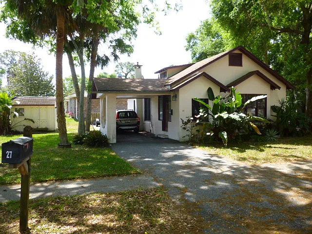 Building Photo - 27 Arroyo Pkwy