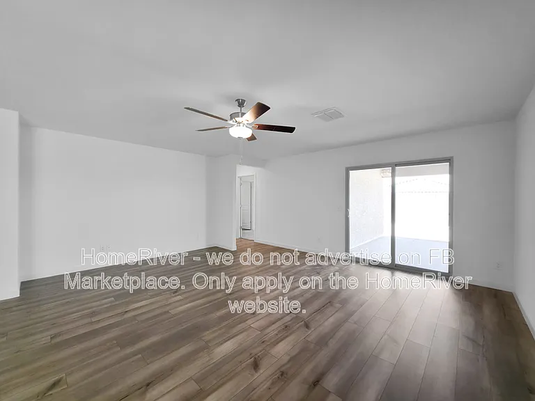 1050 W West Virginia Ave — Photo 4