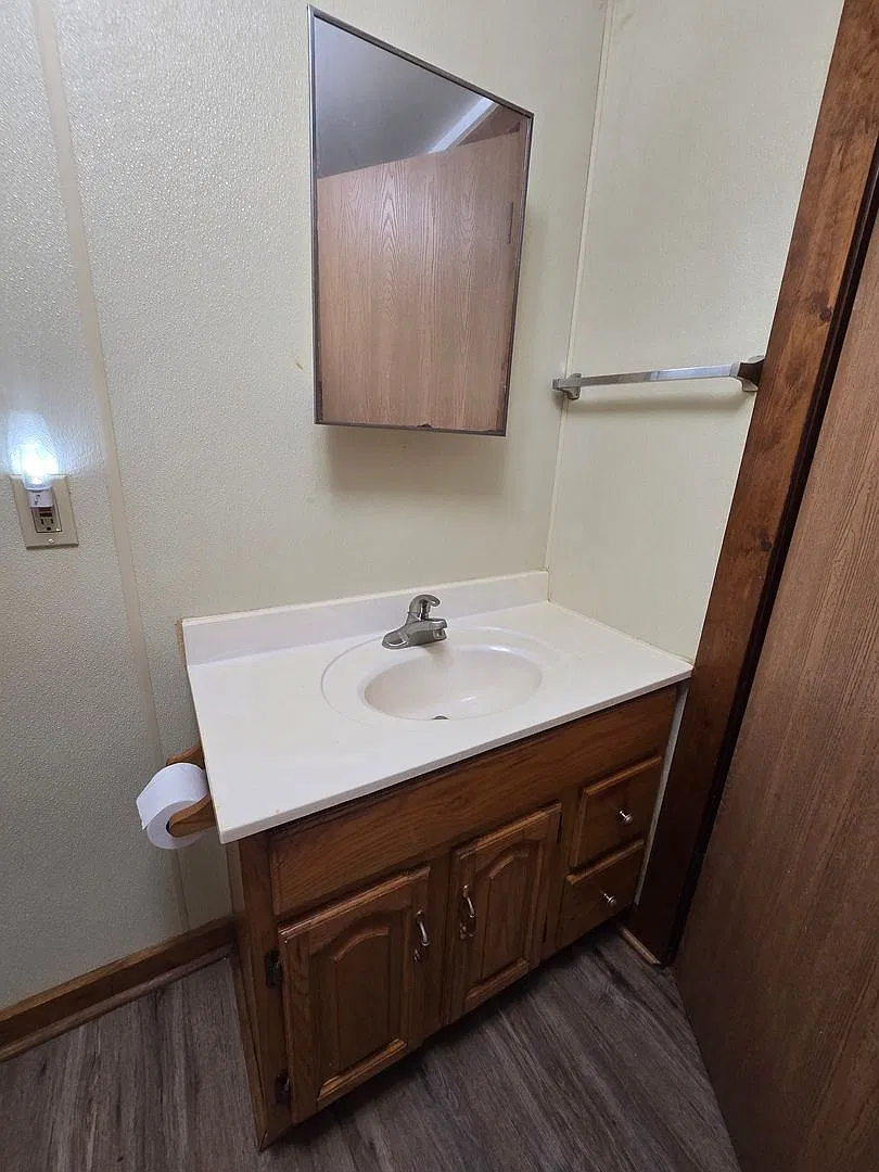 2 bedroom 1 bathroom — Photo 4
