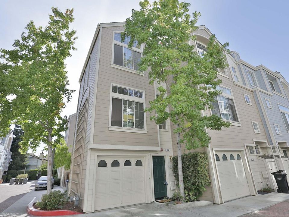 1st image of 979 Pinto Palm Ter APT 16
