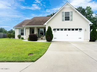 1019 Locust Ct, Havelock, NC 28532