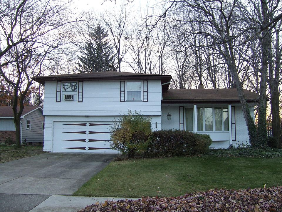 1st image of 6852 Greenbriar Dr